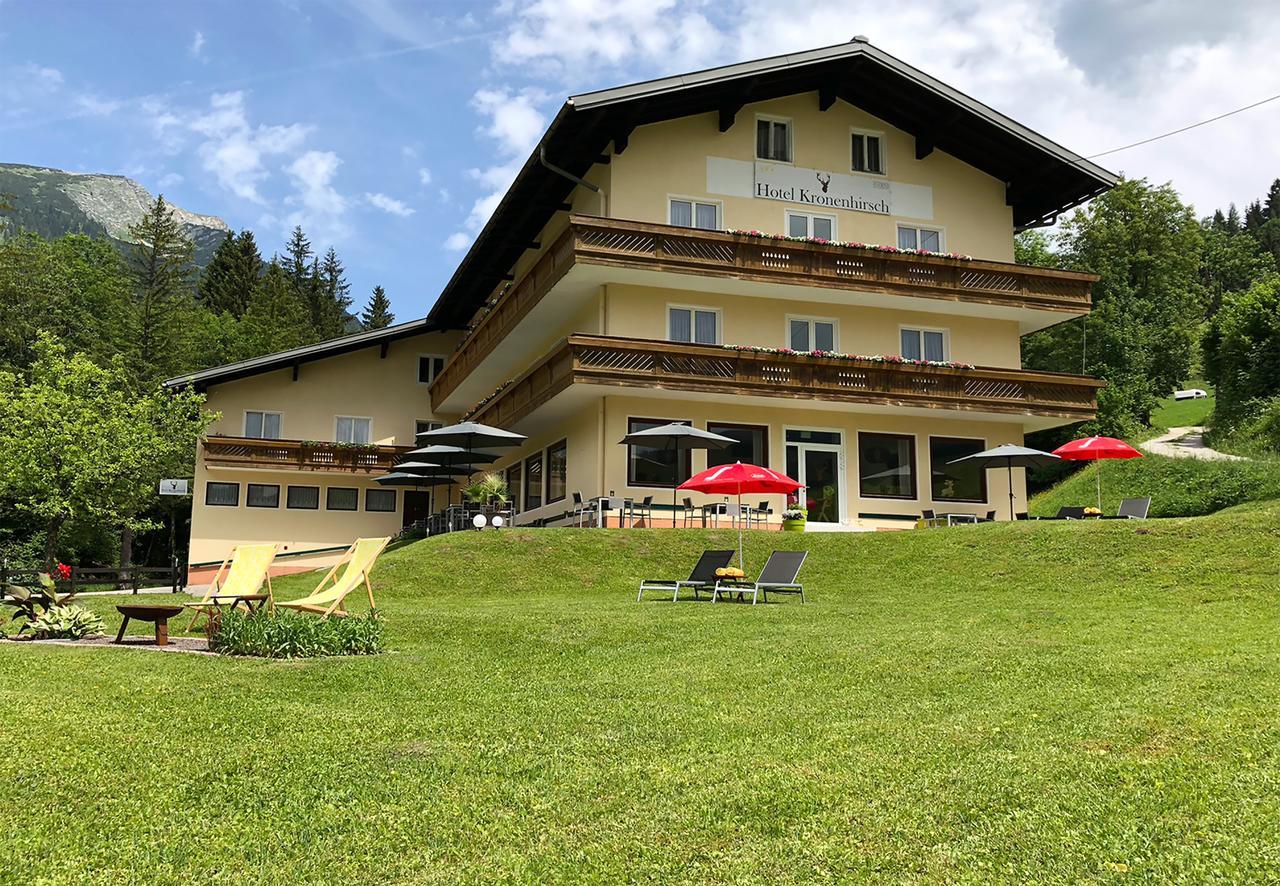 Hotel Kronenhirsch Russbach am Pass Gschütt Esterno foto